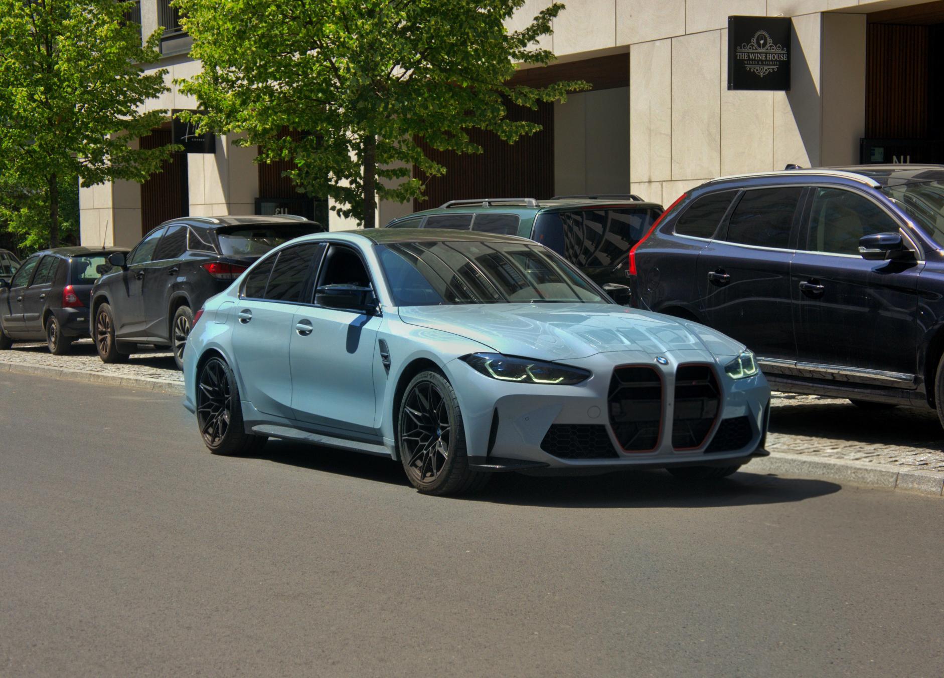 Description of photo